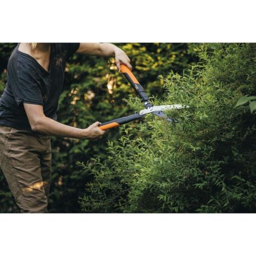 Fiskars PowerGearX sövénynyíró HSX92