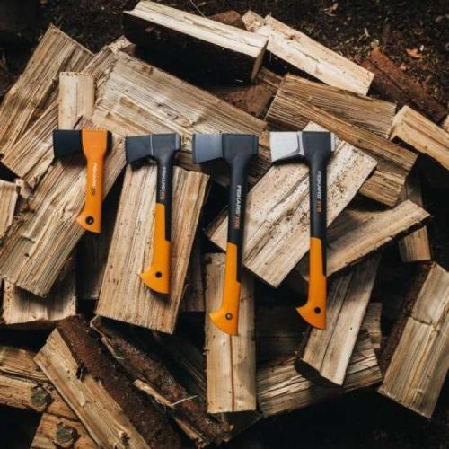 Fiskars X5 kis kemping fejsze XXS