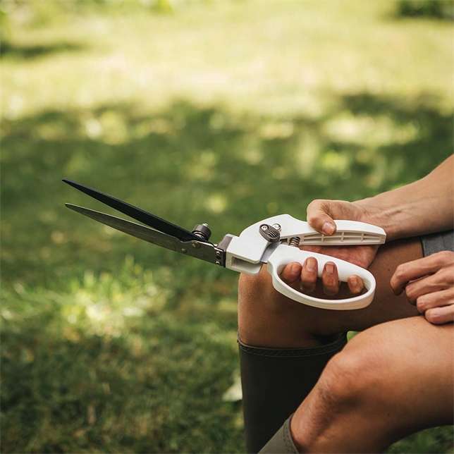 Fiskars fűnyiró olló GS41