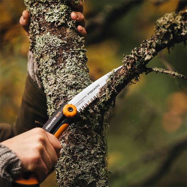 Fiskars Xtract barkácsfűrész SW73
